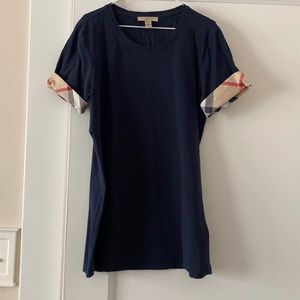 Burberry small t-shirt